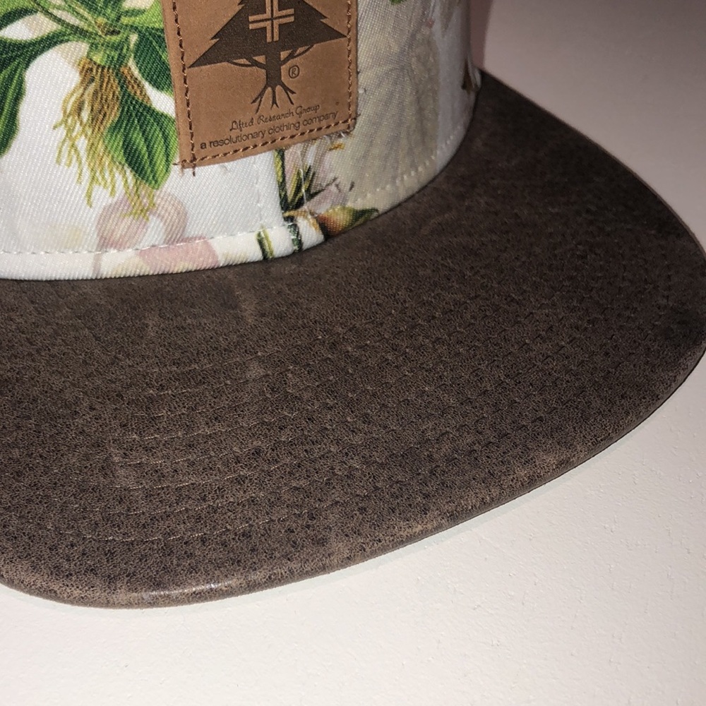 Lrg Hat - image 2